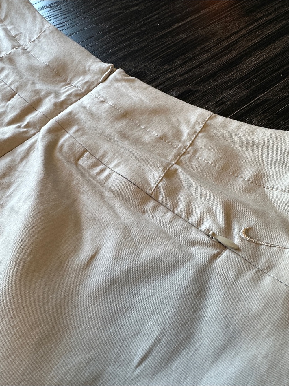 Nike Golf Beige Women’s Long Zip Back Skort with Zip Pockets, Size 12 Large - Picture 8 of 10